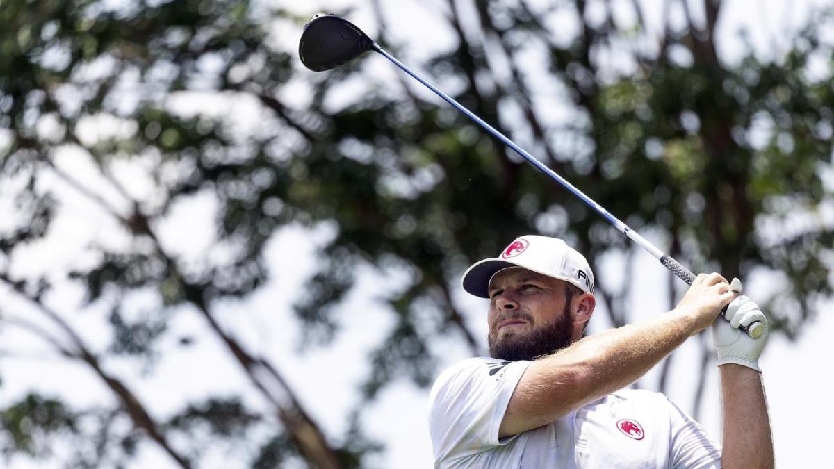 Tyrrell Hatton leads DeChambeau, Rahm at LIV Golf