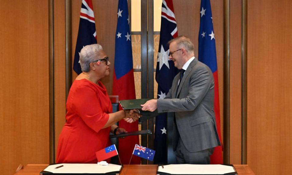 Samoa’s prime minister Fiamē Naomi Mata’afa and Anthony Albanese.