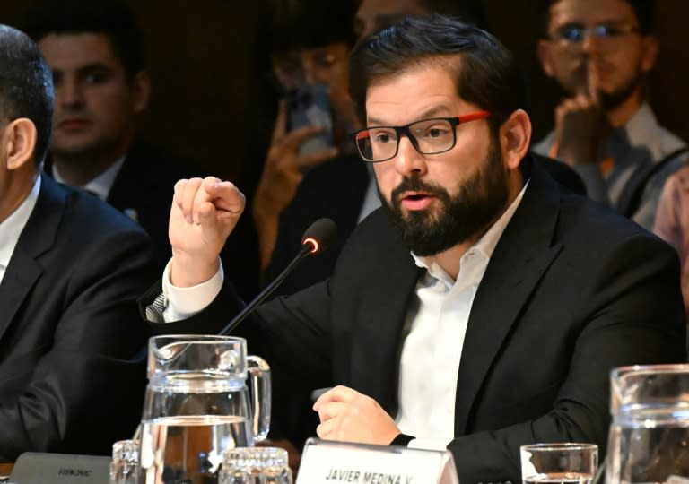 El presidente de Chile, Gabriel Boric, en la reunión de países del Acuerdo de Escazú, en Santiago, el 22 de abril de 2024 (Rodrigo Arangua)