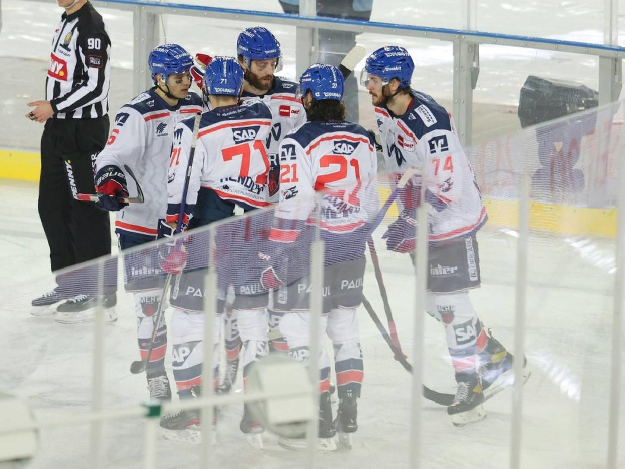 Ingolstadt im Halbfinale, Adler stark