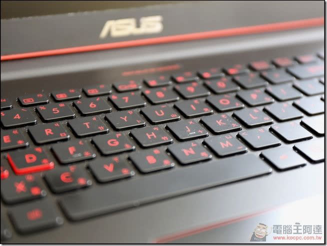 ASUS ROG G501開箱評測 來自ROG，市場上最輕薄的全金屬電競筆電