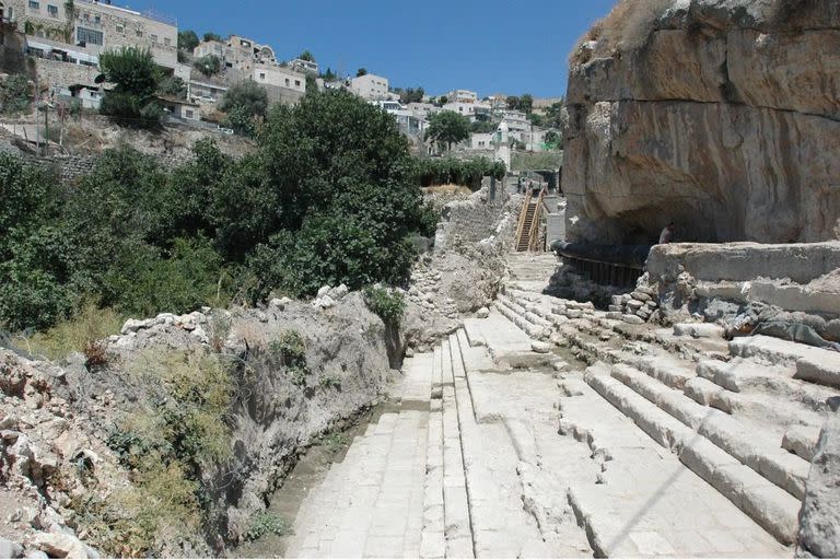 Se realizará una excavación completa y apertura el público de la piscina de Siloé