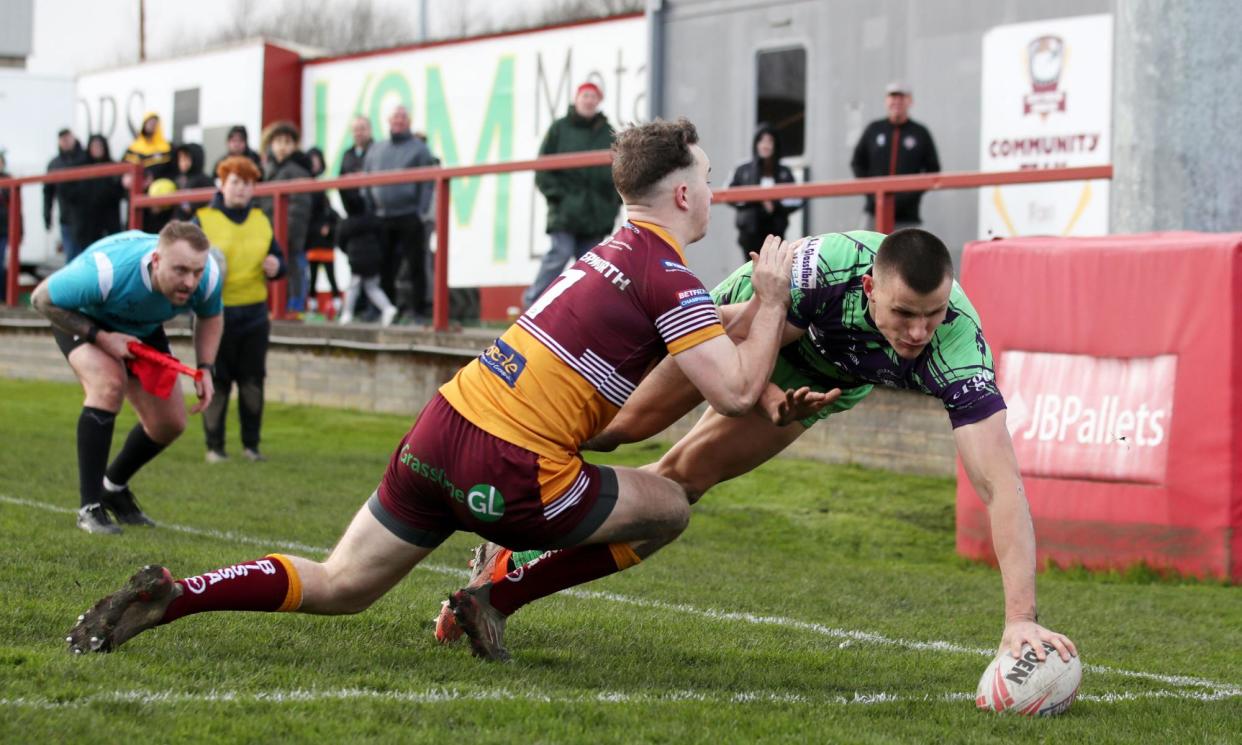<span>Innes Senior dives in for the first of his two tries, hauling Castleford level before they pulled clear of Batley in the second half.</span><span>Photograph: Jess Hornby/PA</span>