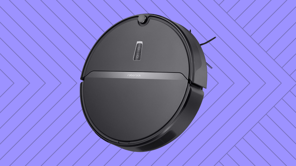 Save 33 percent on this Roborock E4 Robot Vacuum Cleaner. (Photo: Amazon)