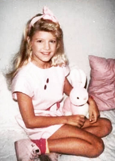 The throwback photo Josh Duhamel shared of his "honey bunny," Fergie.