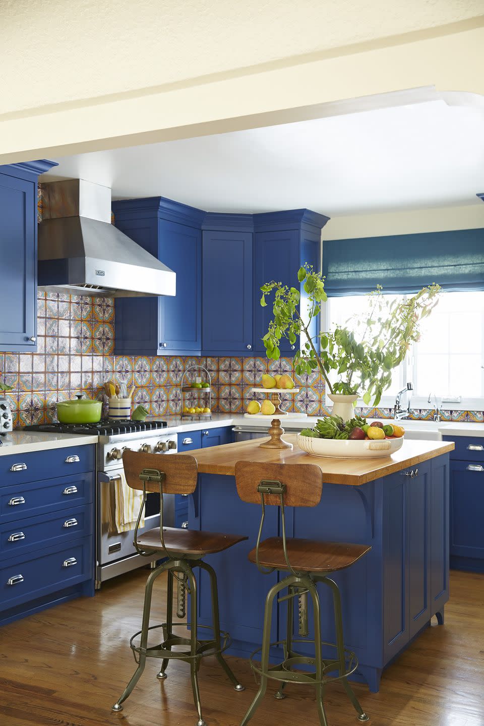 blue kitchen cabinets