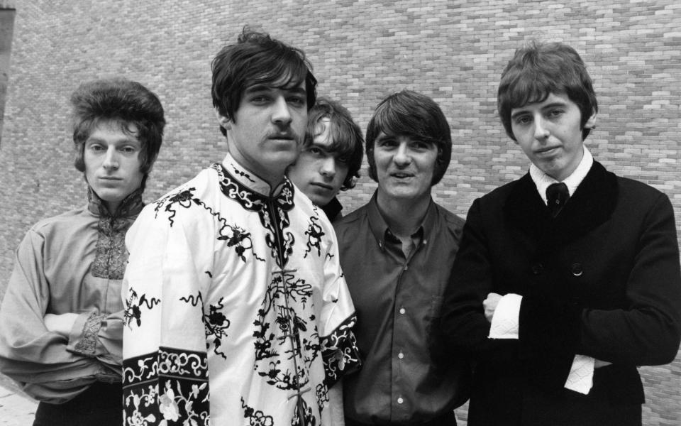 Procol Harum in 1967: (L-R) Ray Royer, Gary Brooker, Matthew Fisher, Bobby Harrison, and Dave Knights - Redferns