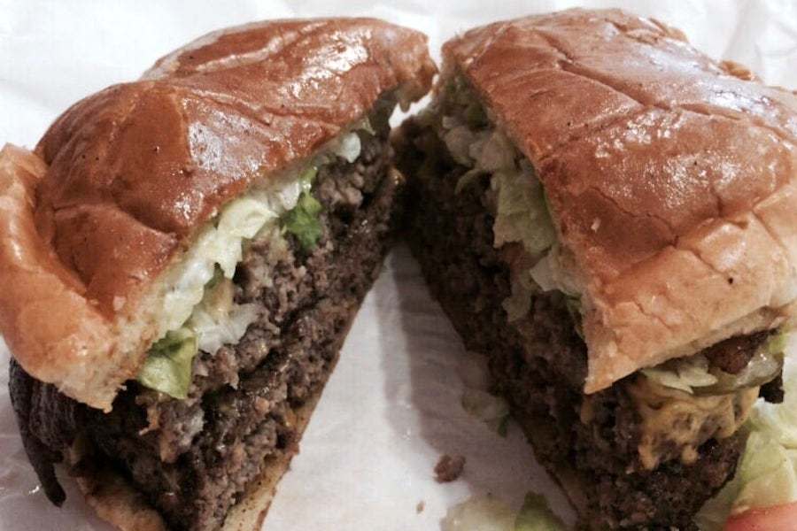 <b>Photo: Jose V./<a href="https://www.yelp.com/biz_photos/danny-boys-hamburgers-san-antonio?utm_campaign=7110c440-f8a5-4456-9e5a-70e613188967%2Ca20d3df0-082d-4a12-9cb8-1dcf3a792e8b&utm_medium=81024472-a80c-4266-a0e5-a3bf8775daa7" rel="nofollow noopener" target="_blank" data-ylk="slk:Yelp;elm:context_link;itc:0;sec:content-canvas" class="link ">Yelp</a></b>