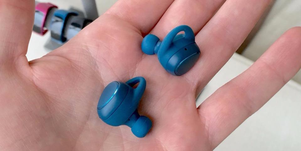 samsung gear iconx