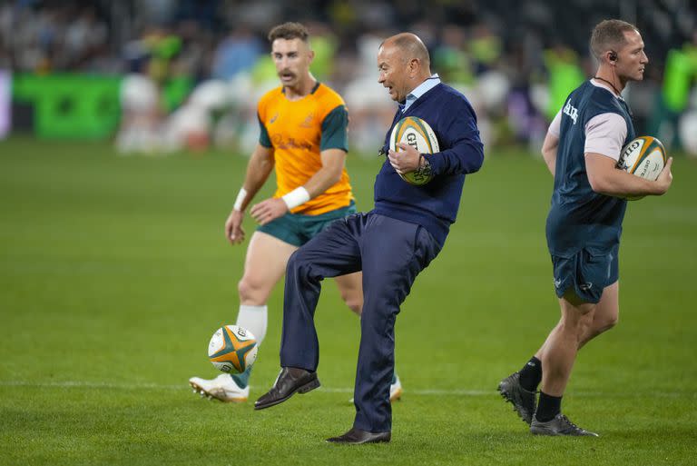 A pesar de la involución del seleccionado australiano bajo su mando, Eddie Jones confía en el plantel repleto de jóvenes que eligió; su eventual mano a mano con Argentina o Inglaterra promete morbo en los playoffs.