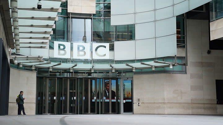Cabinet Minister urges people to ‘resist the urge to opine on’ the BBC allegations (BBC Radio 5 Live)