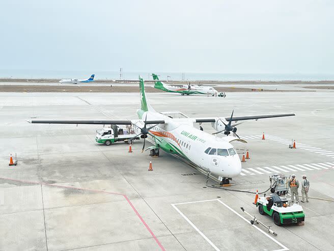 清明連假台北－金門第3波加班機再增加1022個機位數，27日上午9時起開放訂位。（于家麒攝）