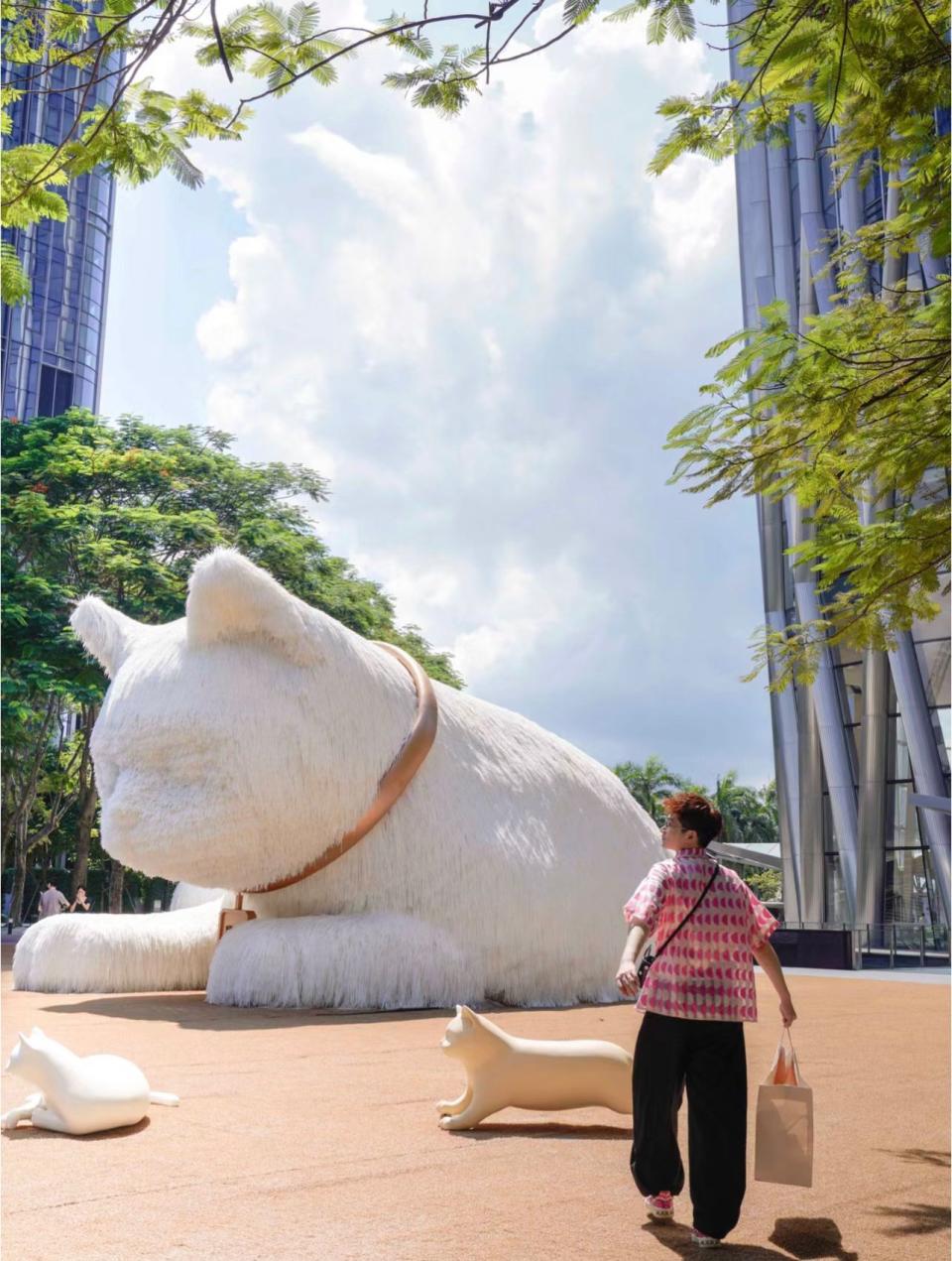 深圳旅遊｜深圳灣萬象城中秋2023變身貓星人基地！超打卡巨萌大型毛茸茸貓咪、粉紅肉球、月亮裝置