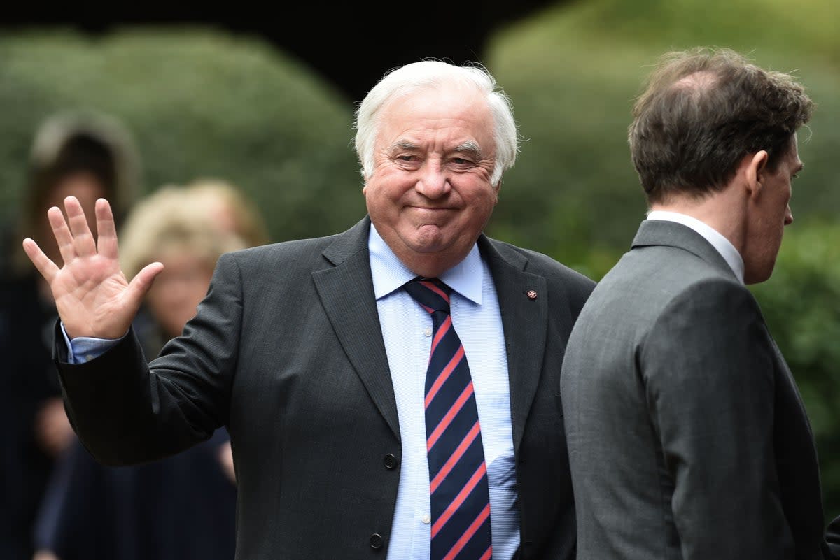 Jimmy Tarbuck attending the funeral of Ronnie Corbett in 2016 (Stuart C. Wilson/Getty Images)