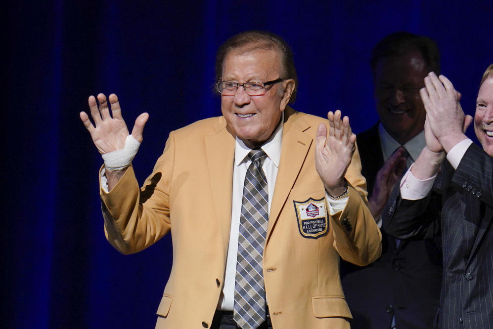 The Life And Career Of Tom Flores (Story)