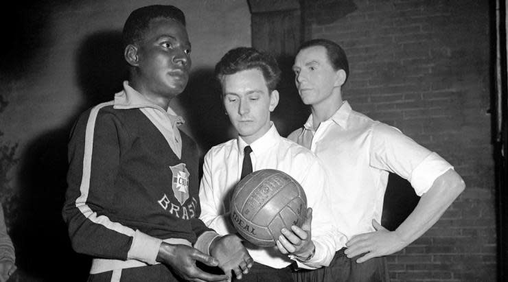 Stanley Matthews, Pele