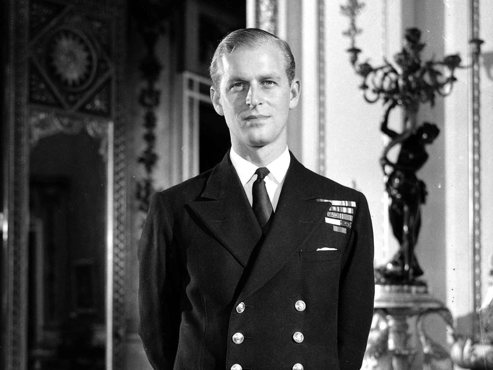 prince philip engagement announcement portrait 1947