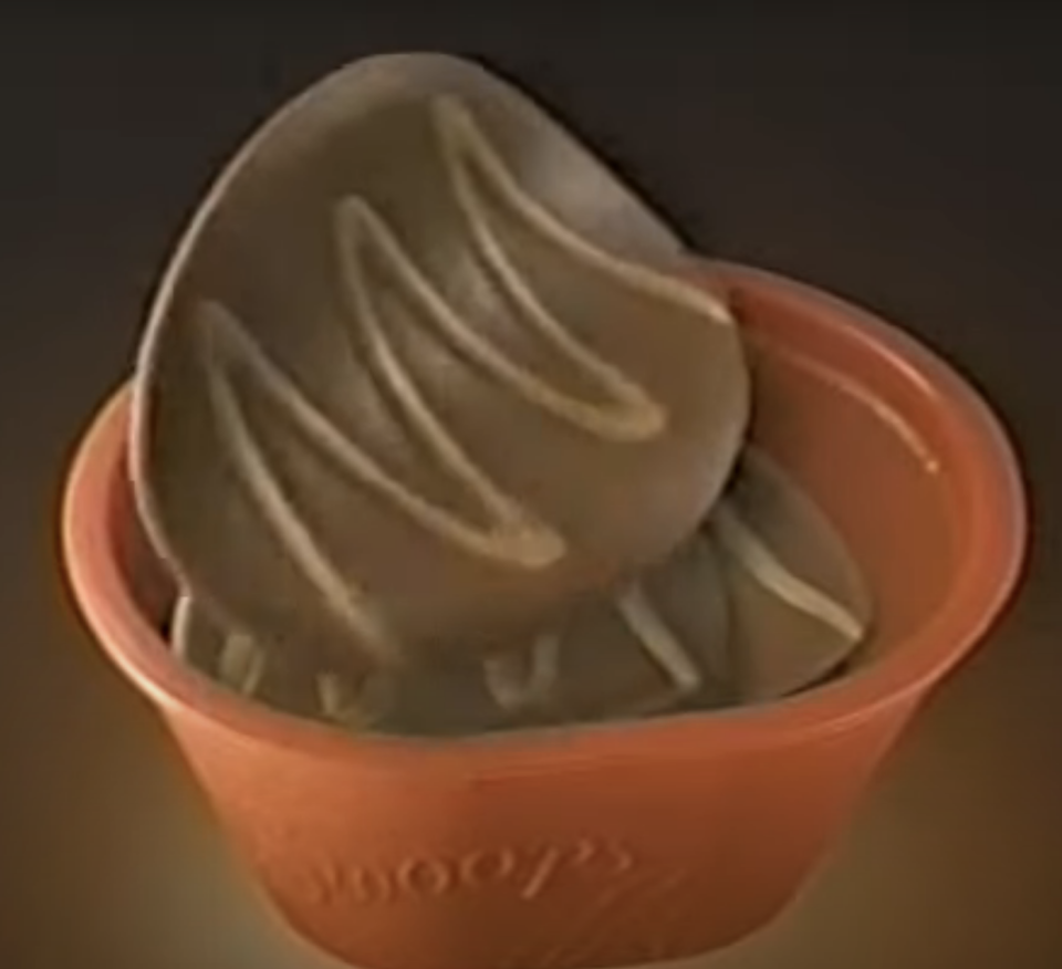 hershey's swoops pringle-shaped chocolates