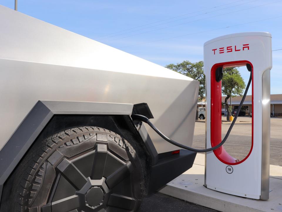 Tesla Cybertruck charges at a Supercharger