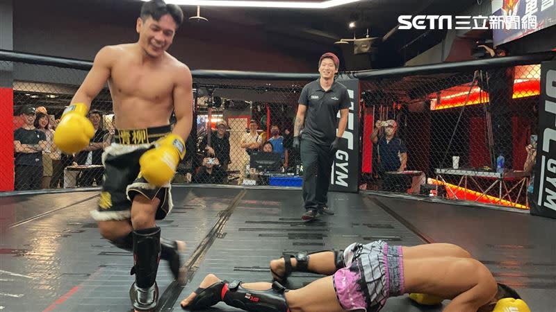 台灣MMA賽事王者「暴風」青柳克明對決征戰泰國拳王「微笑殺手」kompayak。（圖／記者楊忠翰攝影）