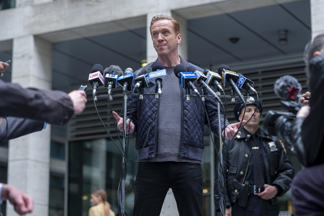 Damian Lewis as Bobby 