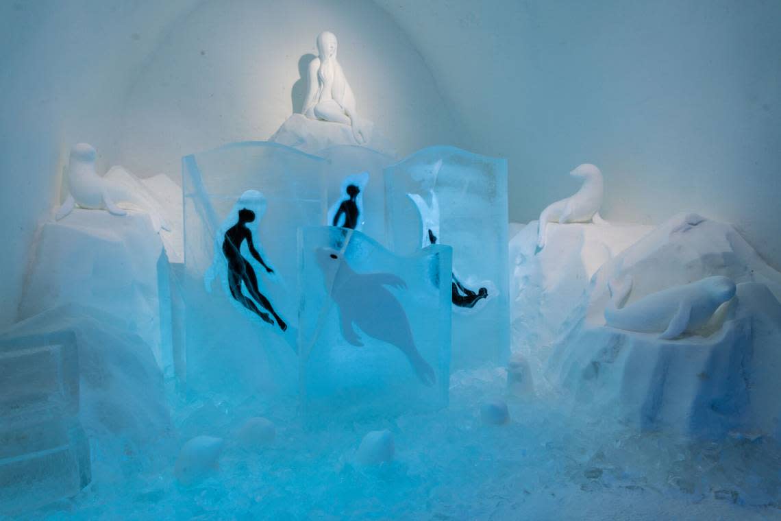 Another artistic ice sculpture with multiple seals.