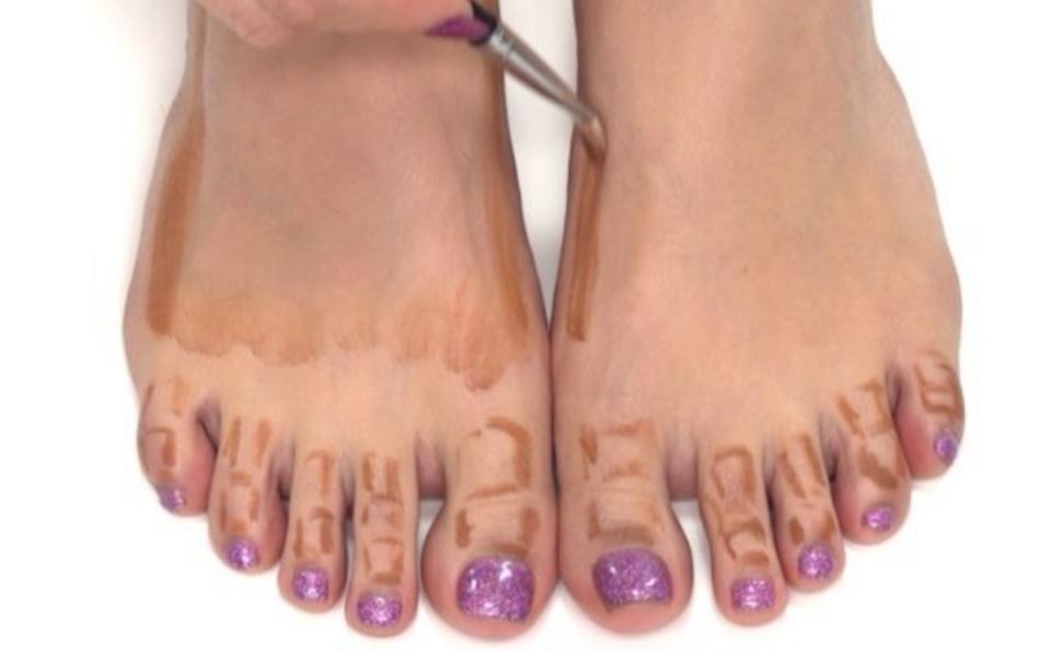 Foot contouring is now a thing to do, and we are confused