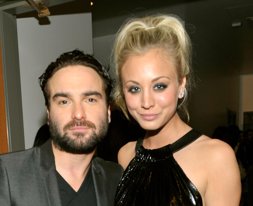 Big Bang Theory&rdquo; co-stars Johnny Galecki, on left, and Kaley Cuoco in 2010. (Photo: Charley Gallay via Getty Images)