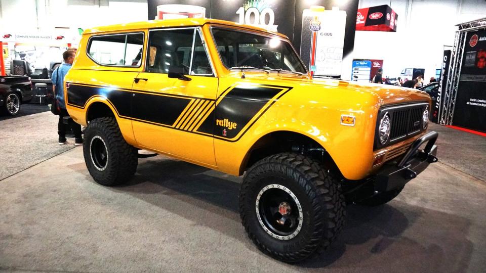 jeeps broncos and 4x4s of sema