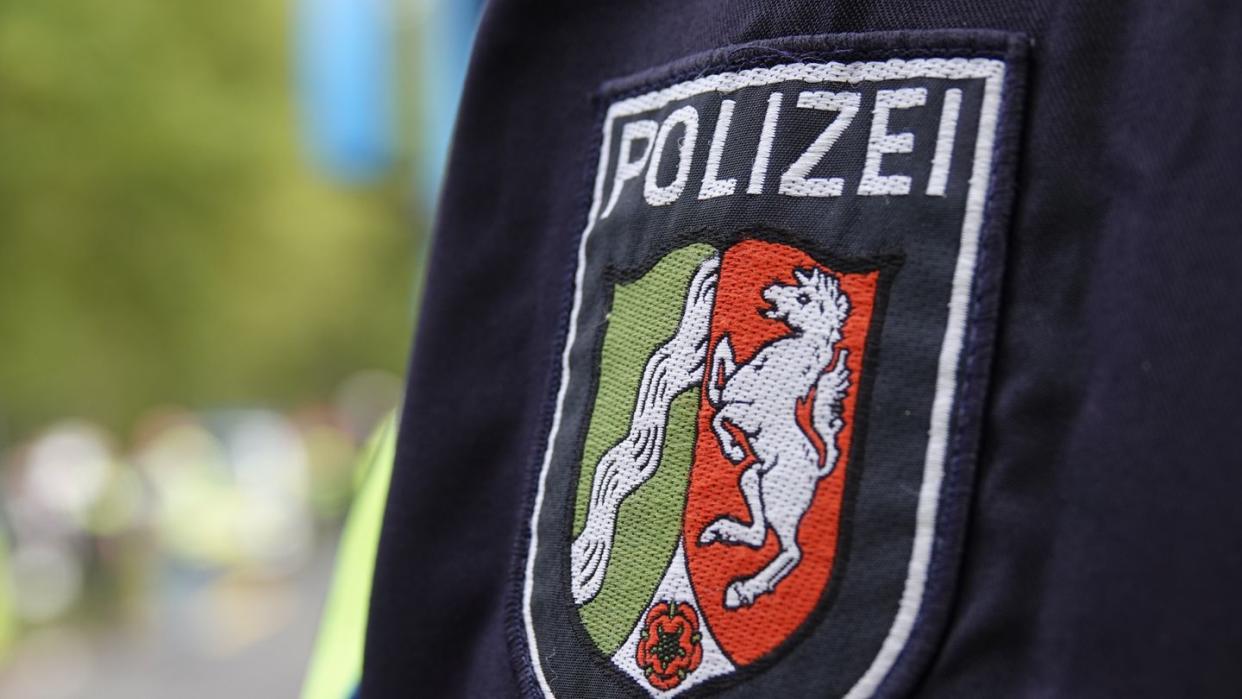 Die Polizei sucht in NRW nach einer Mutter und ihrem Kind - aber nicht nur dort.