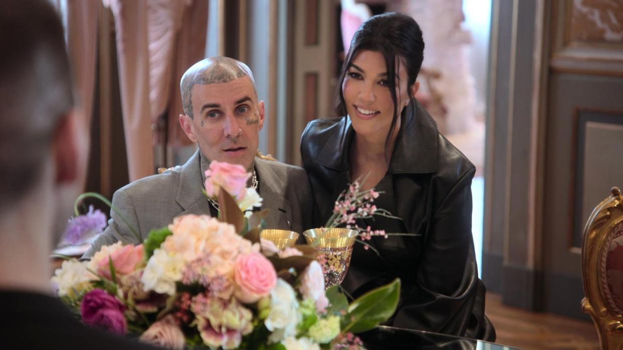 the kardashians i never thought i’d see the day episode 208 in milan, kourtney sees her wedding dress for the first time while kim makes one last attempt to wear the marilyn monroe dress the family preps for the met ball as the trial comes to a close kourtney and travis, shown photo credit courtesy of hulu