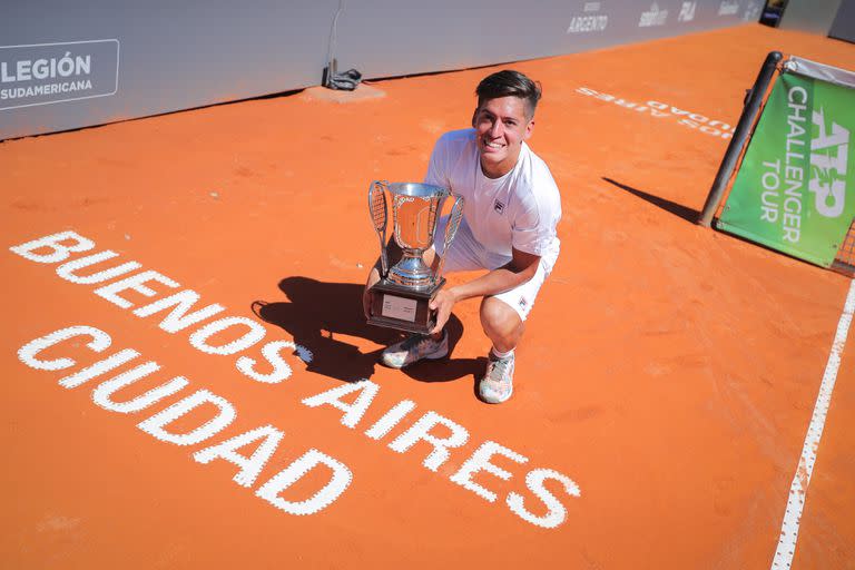 Sebastián Báez ganó seis títulos del Challenger Tour en 2021, uno de ellos el de Buenos Aires, en el Racket Club, en Palermo.
