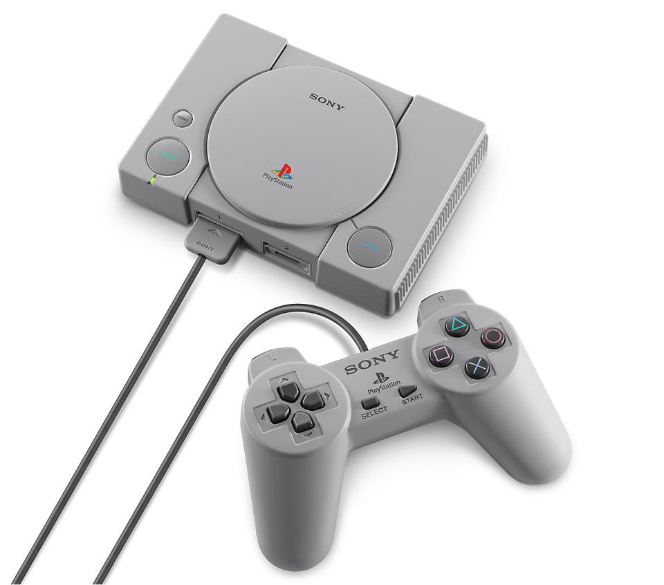 The PlayStation Classic’s controllers are identical to the ones from the original. (image: Sony)