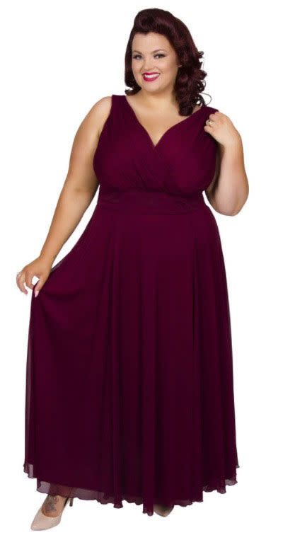 <p><a rel="nofollow noopener" href="https://www.scarlettandjo.com/collections/maid-of-honours-and-bridesmaids/products/nancy-marilyn-chiffon-maxi-dress?variant=31364283716" target="_blank" data-ylk="slk:Buy now;elm:context_link;itc:0;sec:content-canvas" class="link ">Buy now</a> Nancy Marilyn Chiffon Maxi Dress, Scarlettandjo.com, sizes 12-32, £75</p>