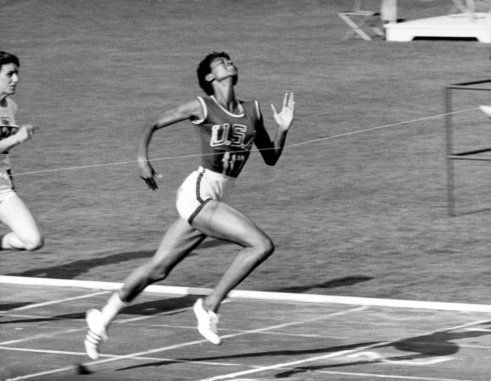 <h1 class="title">Wilma Rudolph Wins Olympic Gold</h1><cite class="credit">Mark Kauffman / Getty Images</cite>