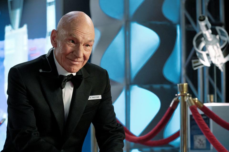 patrick stewart as picard, star trek picard season 2 episode 6