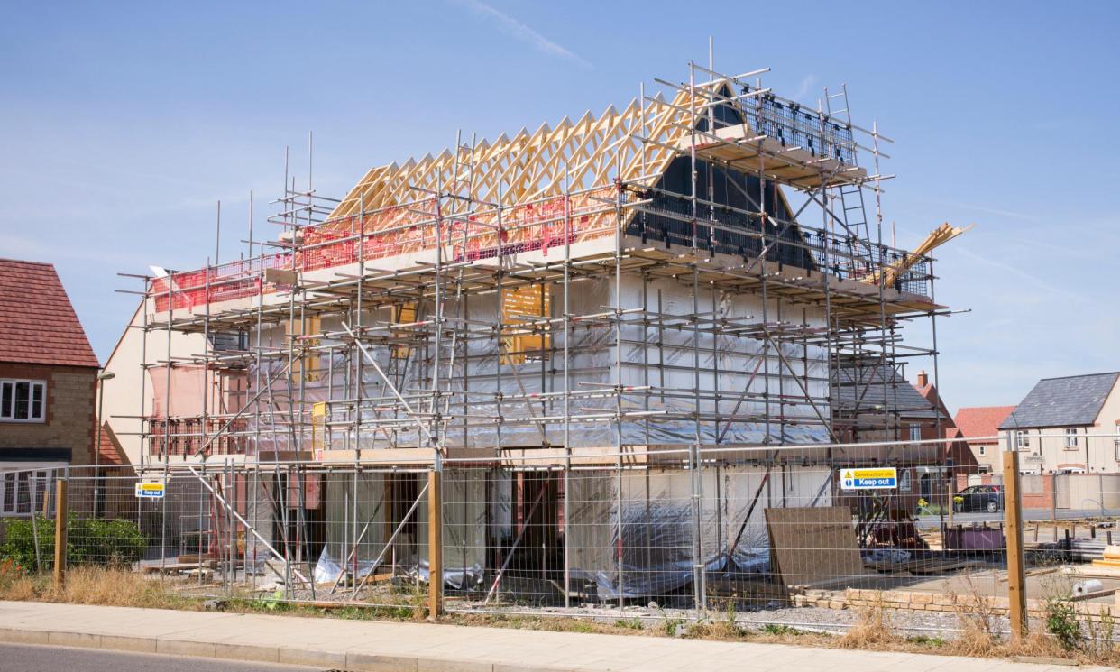 <span>New housing being built in Bicester, Oxfordshire, in 2015. A new plan for 7,000 homes and a commercial district in the town have ground to a halt.</span><span>Photograph: Tim Gainey/Alamy</span>