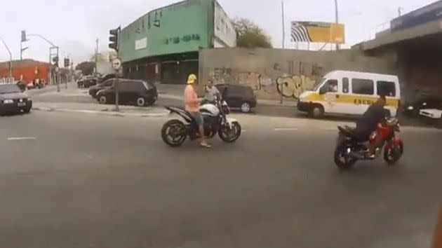 A military policeman approaches the gunman before shooting him twice. Photo: YouTube.