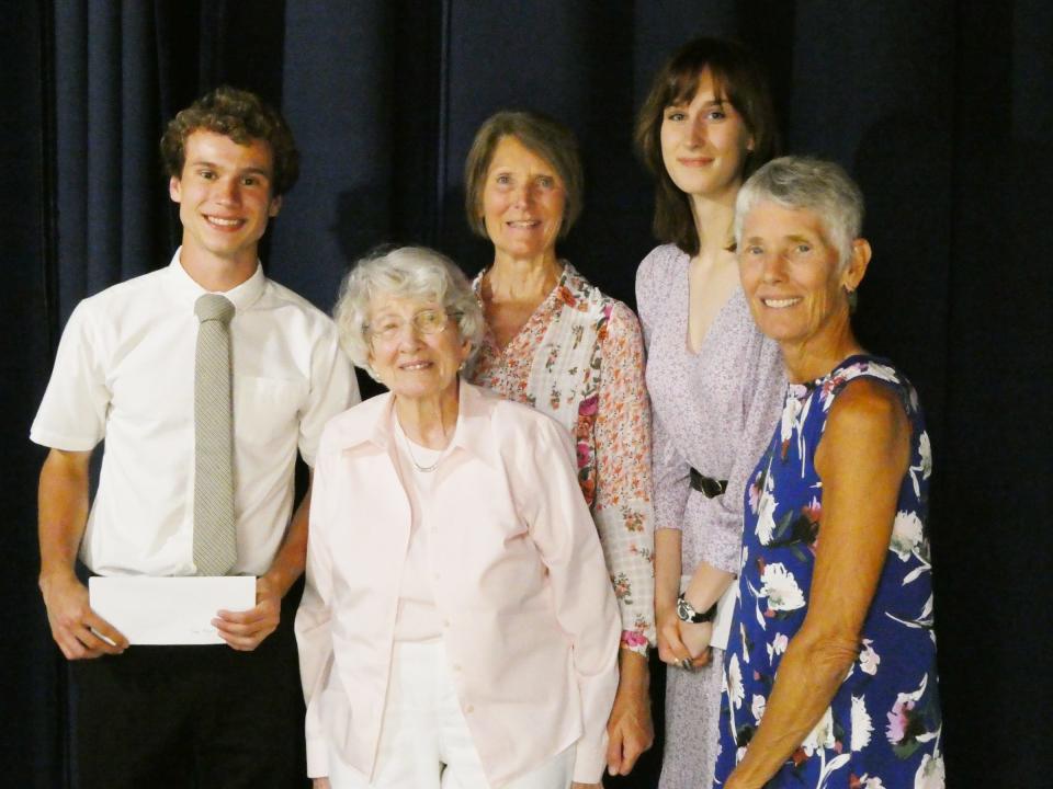 Pontiac Township High School hosted its annual Awards Night on May 11. Among the awards presented to PTHS seniors was the Roger and Joyce Tuttle Scholarship that was presented by Joyce Tuttle and Karin Evans, in front, and Lynn Wakey, in back middle to, in back from left, Samuel Fogarty and Ava Nollen.