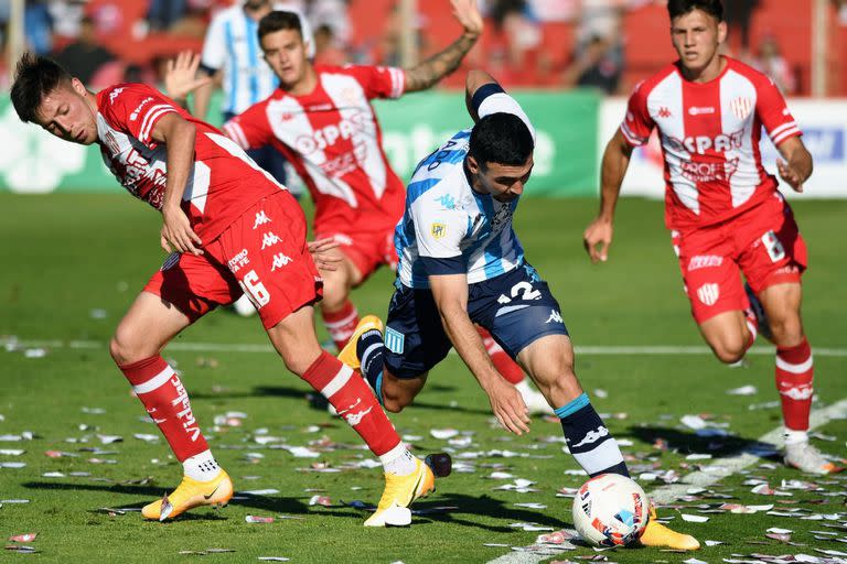 Esta semana, Claudio Úbeda dirigió su último partido en la primera del club. Racing solo pudo llevarse un punto de su visita a Unión de Santa Fe