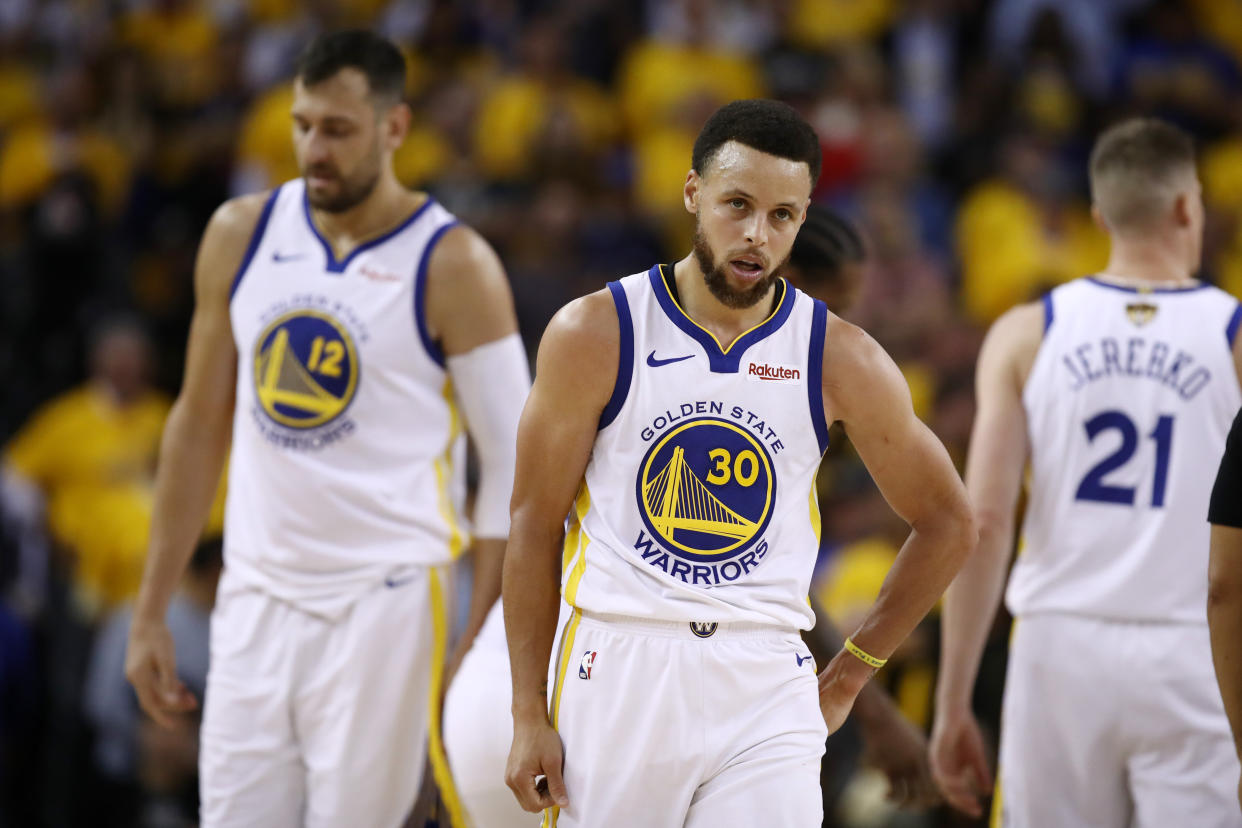 Stephen Curry found little help from his supporting cast on Wednesday. (Getty)