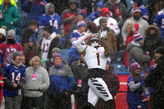 Joe Burrow Says to Send Bills Fans Refunds as Bengals Roll, Advance to  Second Straight AFC Championship Game