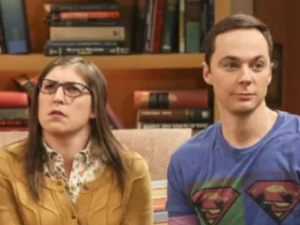 ‘Big Bang Theory’ stars Mayim Biyalik and Jim Parsons returning in ‘Young Sheldon’ (Warner Bros Television)