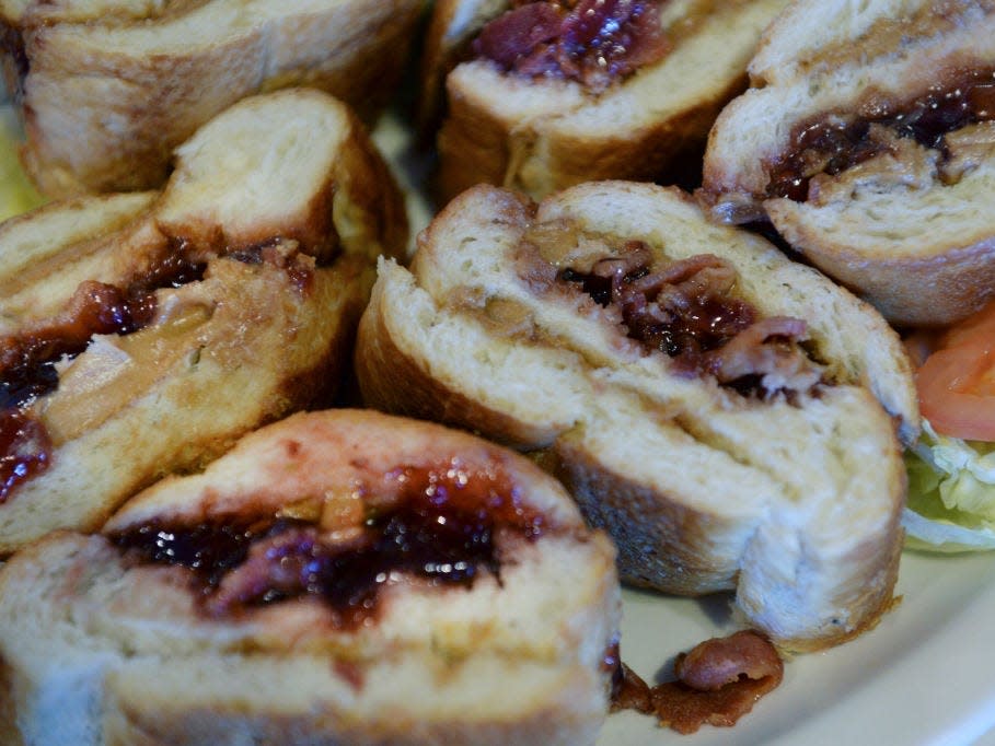 Fool's Gold peanut butter sandwiches on a plate