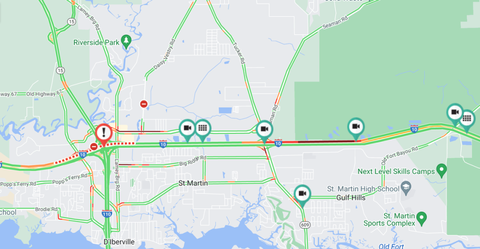 A Mississippi Department of Transportation map showed significant traffic delays in the area of a two-vehicle crash that killed one person in Harrison County.