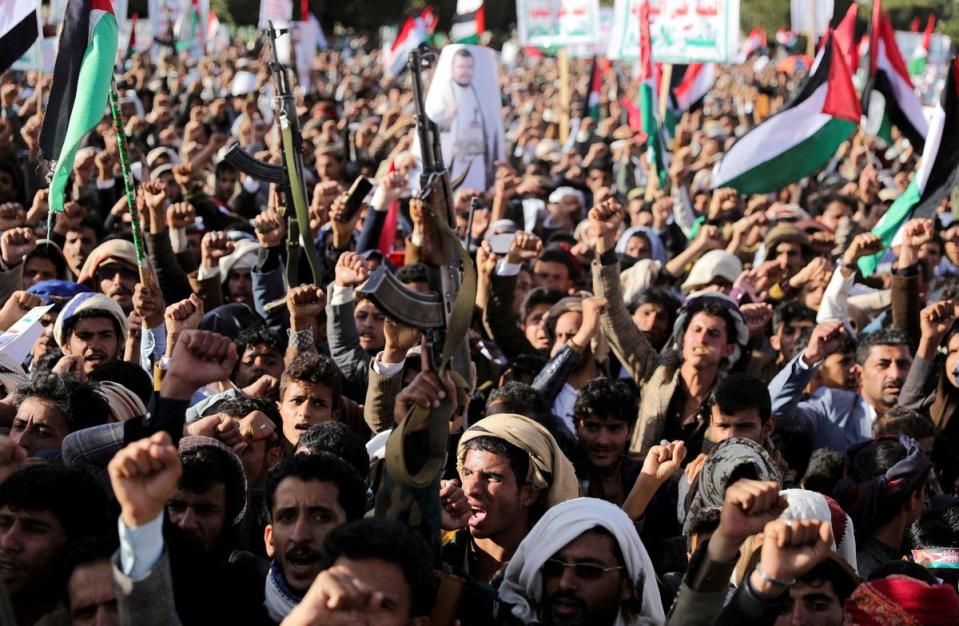 Houthi supporters denounce US and UK airstrikes (REUTERS)