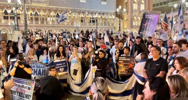 Demonstrators stand with Israel on Las Vegas Strip, The Strip