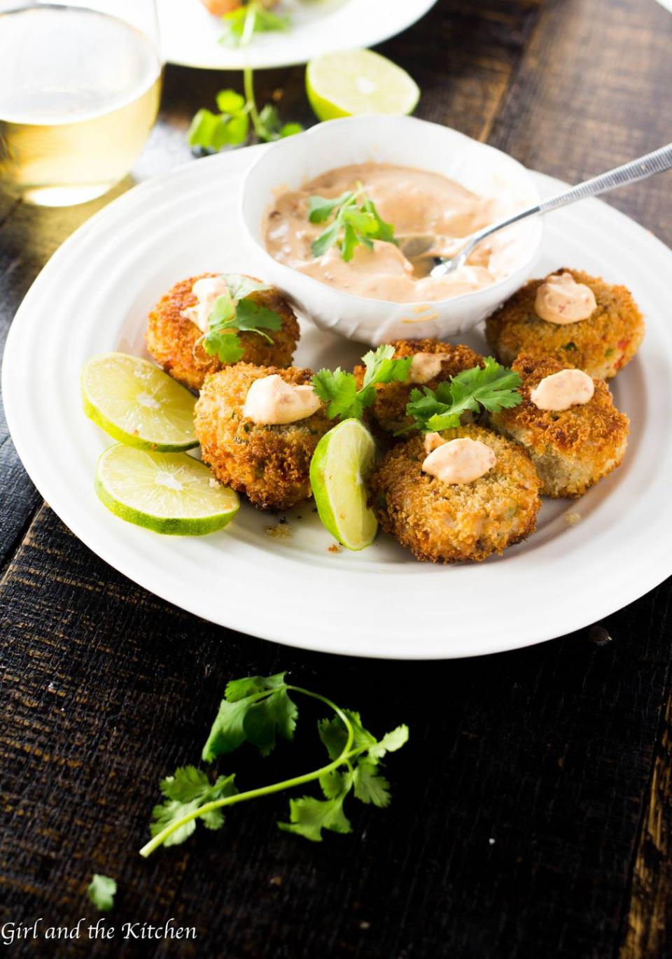 Crispy Fish Cakes With Chipotle Aioli