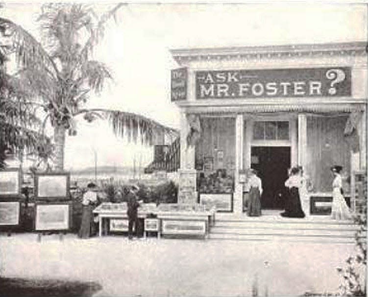 The Ask Mr. Foster location at Palm Beach's now-gone Hotel Royal Poinciana. This image appeared in an Ask Mr. Foster ad in Country Life magazine in 1905.