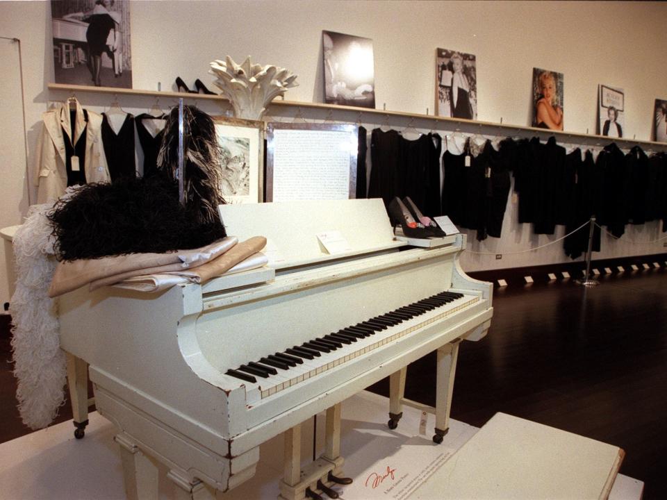 Marilyn Monroe's white baby grand piano which Mariah Carey now owns.